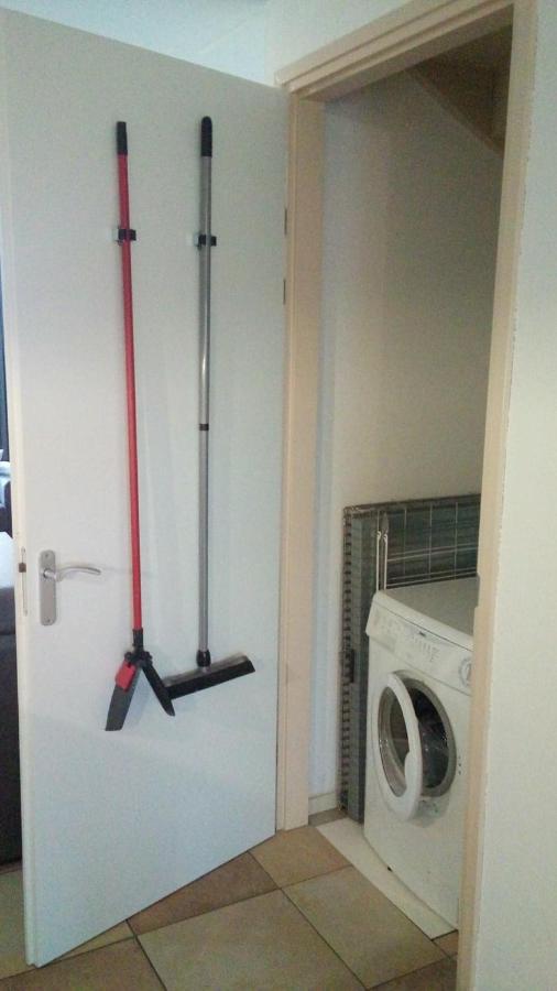Uut In Thuus 21A Lägenhet Buren  Exteriör bild